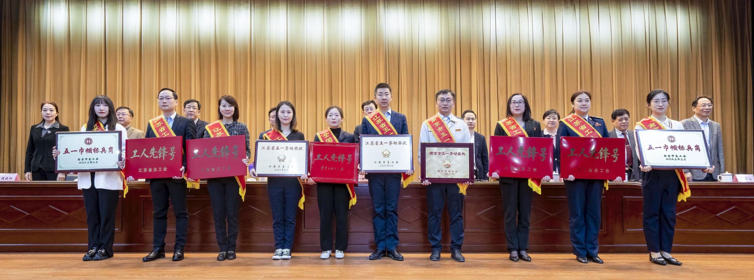 9001cc金沙以诚为本(中国集团)有限公司官网